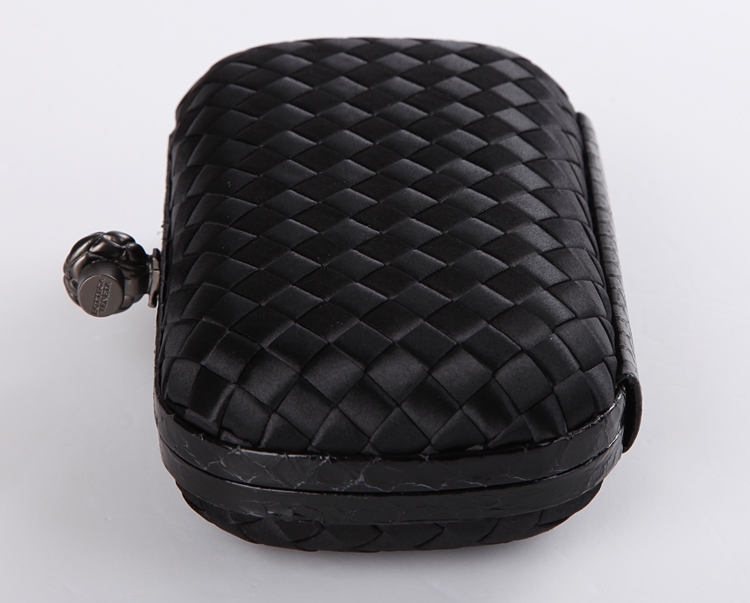 Bottega Veneta nero satin knot clutch 113085 black Bottega Veneta nero satin knot clutch 113085 black