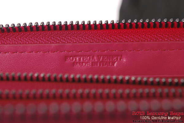 Bottega Veneta Intrecciato Nappa Zippy Wallet BV1571 Peach Bottega Veneta Intrecciato Nappa Zippy Wallet BV1571 Peach