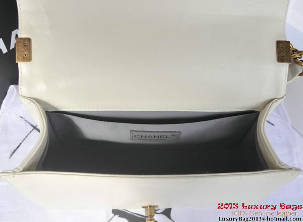 Boy Chanel Flap Shoulder Bag Python Leather A66095 OffWhite Boy Chanel Flap Shoulder Bag Python Leather A66095 OffWhite