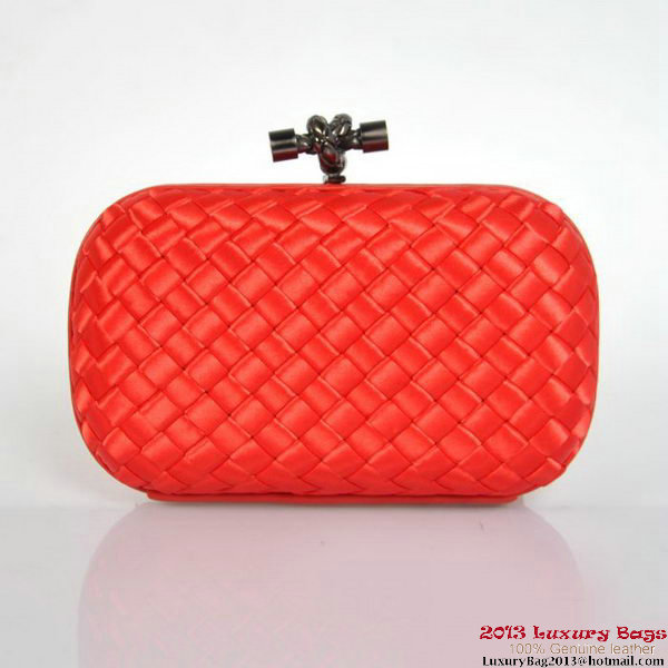 Bottega Veneta 8651S Intrecciato Silk Stretch Knot Clutches Bottega Veneta 8651S Intrecciato Silk Stretch Knot Clutches
