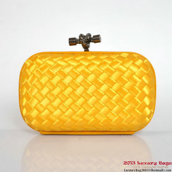 Bottega Veneta 8651S Intrecciato Silk Stretch Knot Clutches Bottega Veneta 8651S Intrecciato Silk Stretch Knot Clutches