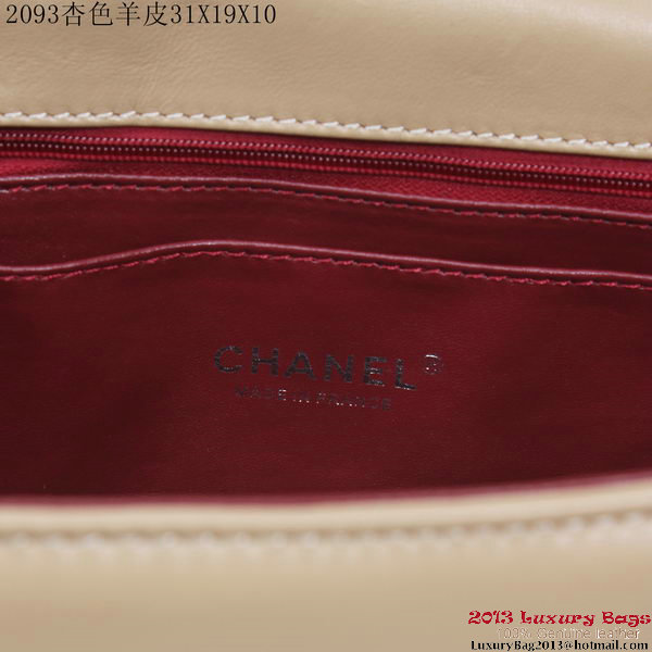 Boy Chanel Flap Shoulder Bag Sheepskin Leather A2093 Apricot Boy Chanel Flap Shoulder Bag Sheepskin Leather A2093 Apricot