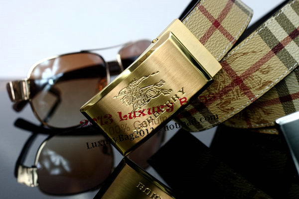Burberry Belt B4007 Gold Burberry Belt B4007 Gold