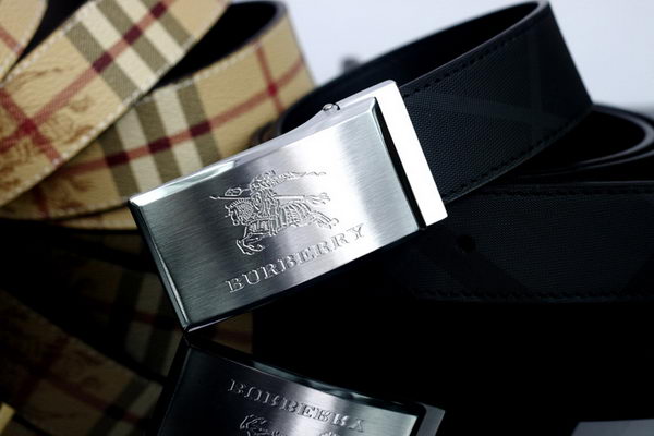 Burberry Belt B4007 Silver Burberry Belt B4007 Silver
