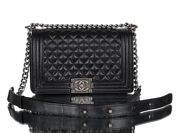 Chanel A67086 Black Lambskin Leather Le Boy Flap Shoulder Bag Chanel A67086 Black Lambskin Leather Le Boy Flap Shoulder Bag