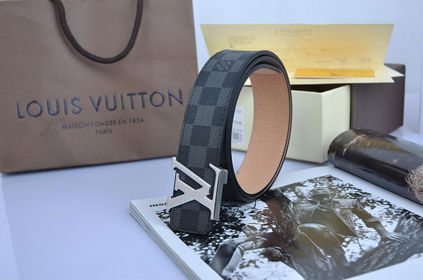 Louis Vuitton New Belt LA3076A Louis Vuitton New Belt LA3076A