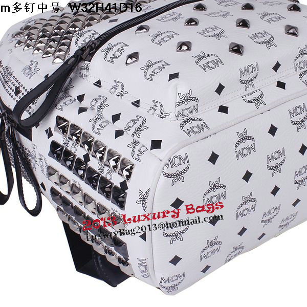 MCM Medium Stark Front Studs Backpack MC4237 White MCM Medium Stark Front Studs Backpack MC4237 White