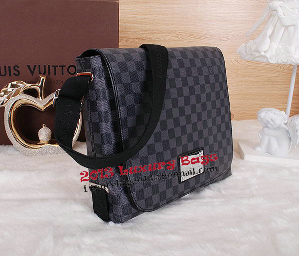 Louis Vuitton Damier Graphite Canvas Brooklyn MM N51211 Louis Vuitton Damier Graphite Canvas Brooklyn MM N51211
