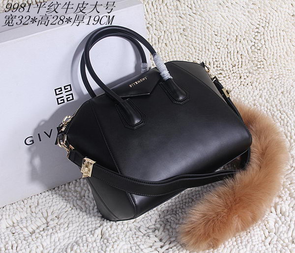 Givenchy Antigona Bag Smooth Leather G9981L Black Givenchy Antigona Bag Smooth Leather G9981L Black