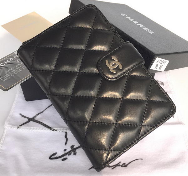 Chanel Matelasse Bi-Fold Wallet Black Sheepskin Leater A48667 Silver Chanel Matelasse Bi-Fold Wallet Black Sheepskin Leater A48667 Silver