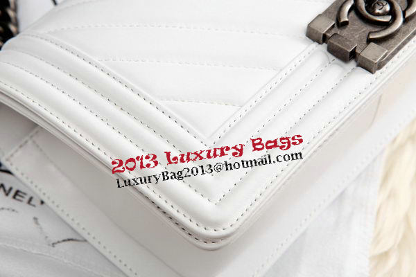 Boy Chanel Flap Bag Calfskin Chevron Quilting A67086 White Boy Chanel Flap Bag Calfskin Chevron Quilting A67086 White