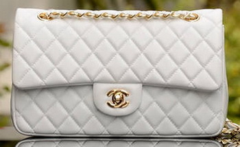 Chanel 2.55 Series Flap Bag White Sheepskin Leather A37586 Gold Chanel 2.55 Series Flap Bag White Sheepskin Leather A37586 Gold