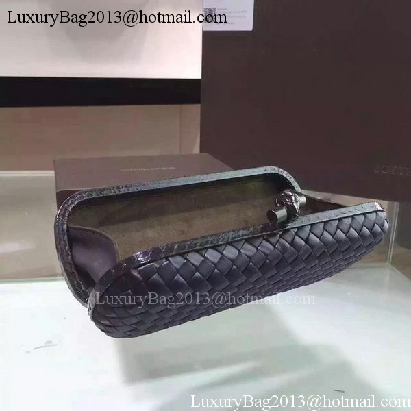 Bottega Veneta STRETCH Knot Sheepskin Leather Clutch BV8651 Royal Bottega Veneta STRETCH Knot Sheepskin Leather Clutch BV8651 Royal