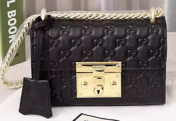Gucci Padlock Gucci Signature Shoulder Bag 409487 Black Gucci Padlock Gucci Signature Shoulder Bag 409487 Black
