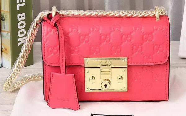 Gucci Padlock Gucci Signature Shoulder Bag 409487 Pink Gucci Padlock Gucci Signature Shoulder Bag 409487 Pink