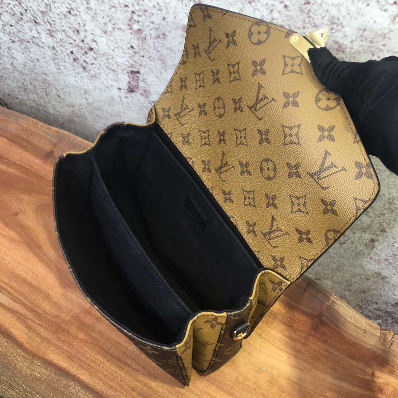 Louis Vuitton Monogram Canvas Pochette Metis Bag 40780 Camel Louis Vuitton Monogram Canvas Pochette Metis Bag 40780 Camel