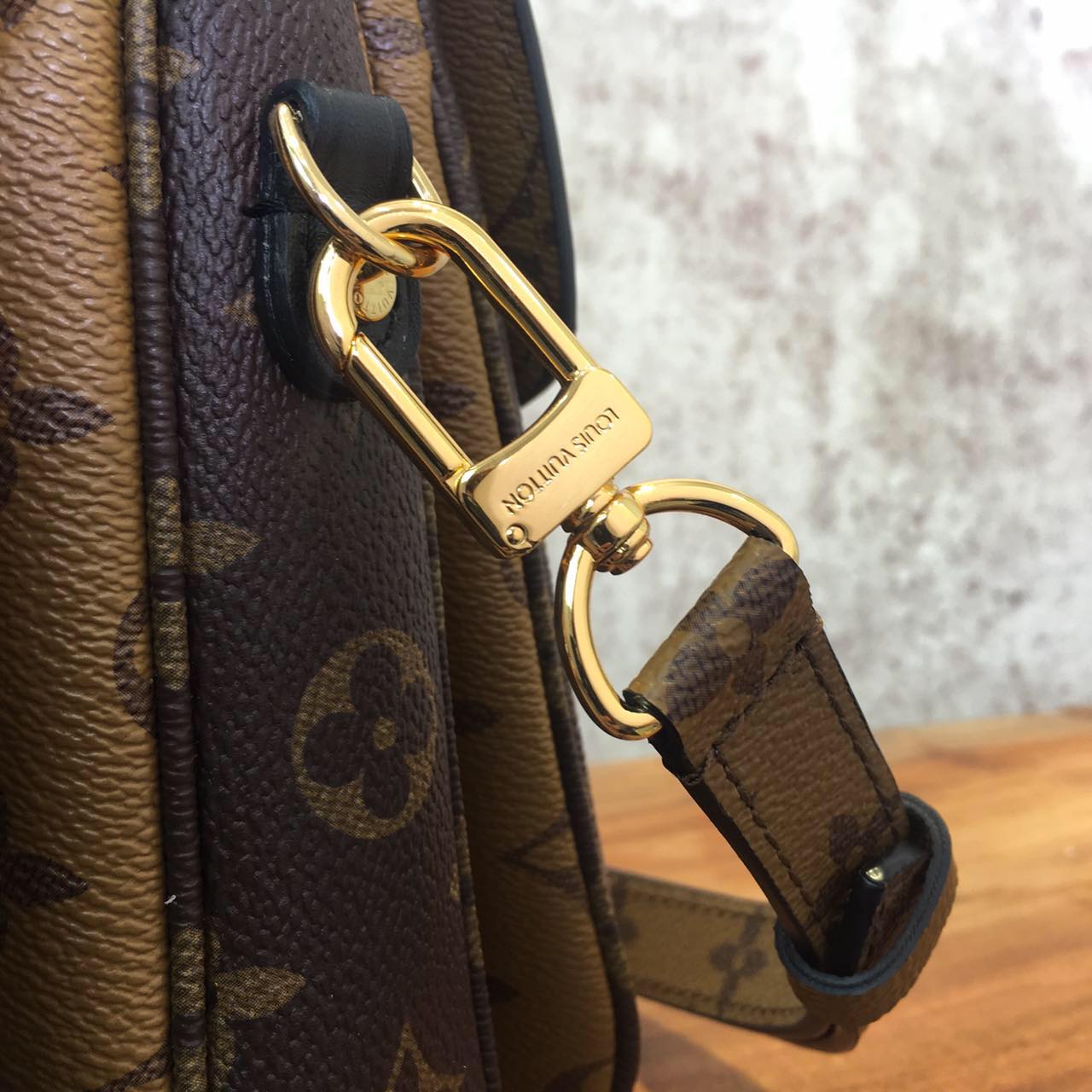 Louis Vuitton Monogram Canvas Pochette Metis Bag 40780 Camel Louis Vuitton Monogram Canvas Pochette Metis Bag 40780 Camel