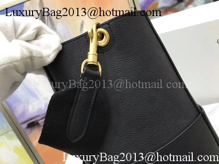 CELINE Sangle Seau Bag in Litchi Leather C3371 Black CELINE Sangle Seau Bag in Litchi Leather C3371 Black