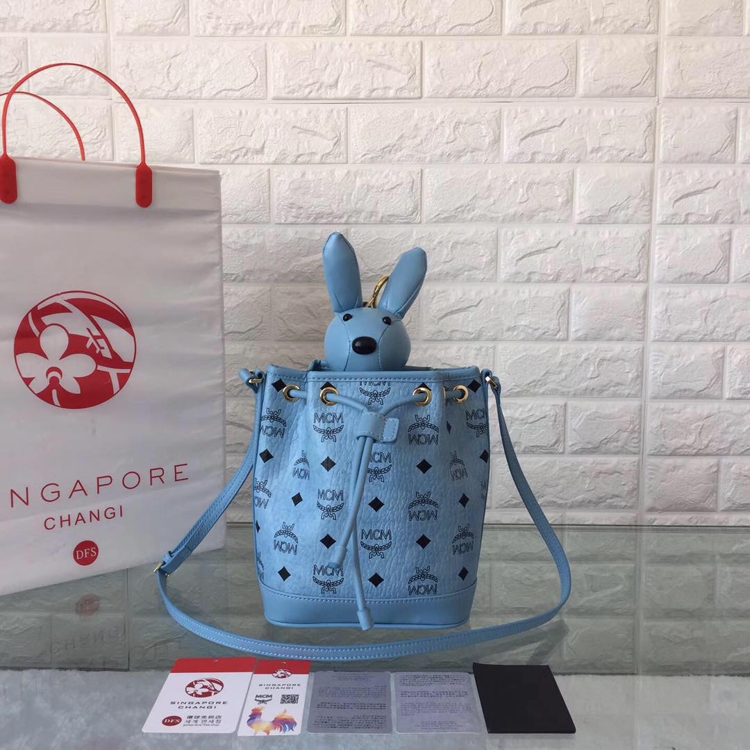 MCM Visetos Printed Drawstring Shoulder Bag MC8802 MCM Visetos Printed Drawstring Shoulder Bag MC8802