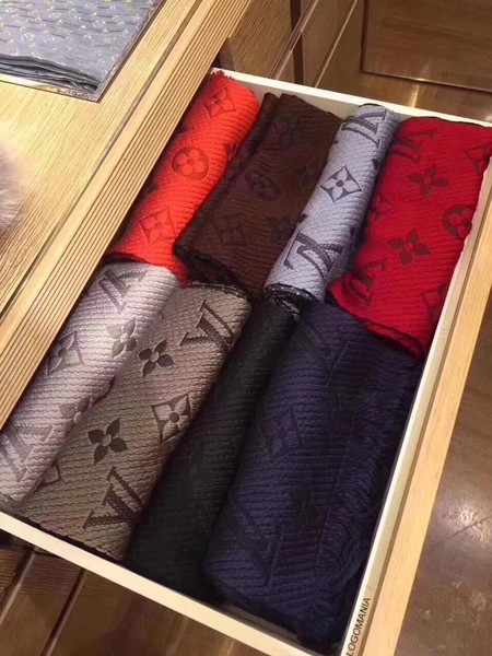 Louis Vuitton Scarf LVS7760D Louis Vuitton Scarf LVS7760D
