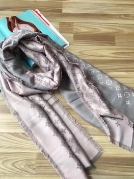 Louis Vuitton Scarf LVS9213A Louis Vuitton Scarf LVS9213A