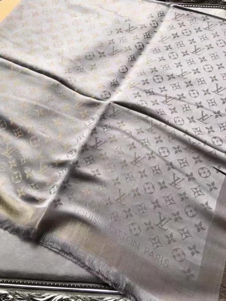 Louis Vuitton Scarf LVS9224B Louis Vuitton Scarf LVS9224B