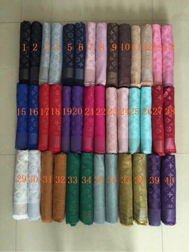 Louis Vuitton Scarf LV452136 Louis Vuitton Scarf LV452136