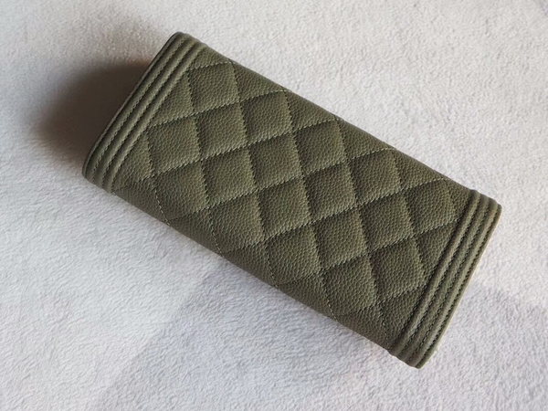 Chanel Boy Matelasse Long Wallet Calfskin Leather CHA5264 Green Chanel Boy Matelasse Long Wallet Calfskin Leather CHA5264 Green