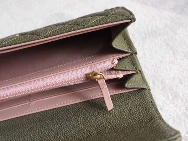 Chanel Boy Matelasse Long Wallet Calfskin Leather CHA5264 Green Chanel Boy Matelasse Long Wallet Calfskin Leather CHA5264 Green