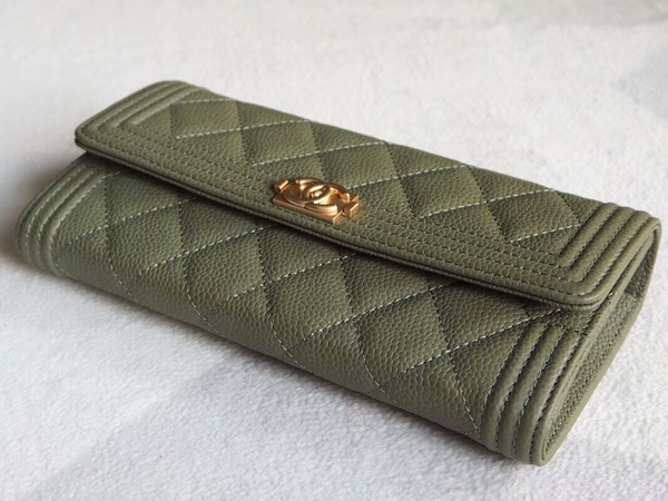 Chanel Boy Matelasse Long Wallet Calfskin Leather CHA5264 Green Chanel Boy Matelasse Long Wallet Calfskin Leather CHA5264 Green