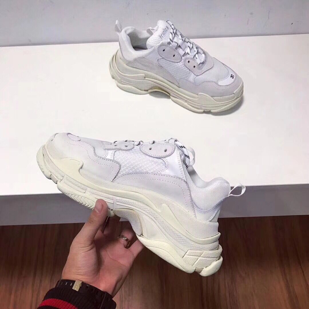 Balenciaga sneakers 2369 white Balenciaga sneakers 2369 white