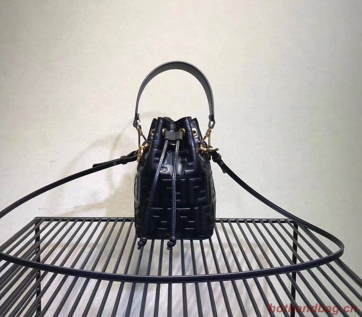 Fendi Calfskin Leather Flap TOTE Bag 3326 Black Fendi Calfskin Leather Flap TOTE Bag 3326 Black