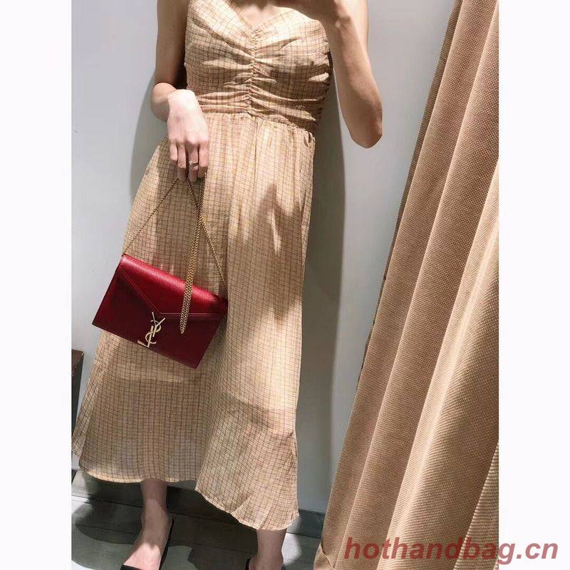 CASSANDRA MONOGRAM CLASP BAG IN GRAIN DE POUDRE EMBOSSED LEATHER Y582334 Red CASSANDRA MONOGRAM CLASP BAG IN GRAIN DE POUDRE EMBOSSED LEATHER Y582334 Red