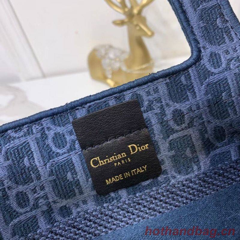 DIOR TOTE BAG IN EMBROIDERED CANVAS C0195 Blue DIOR TOTE BAG IN EMBROIDERED CANVAS C0195 Blue