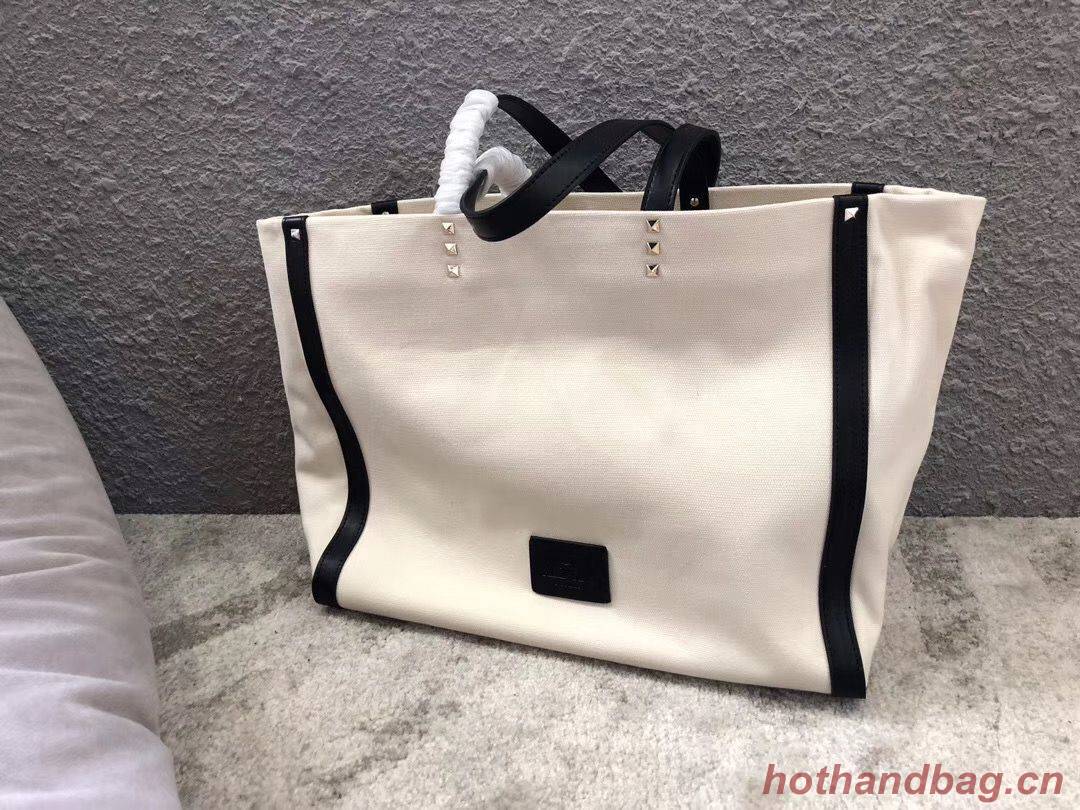 VALENTINO Rockstud Canvas Shopping Bag V0978 Wihte&Black VALENTINO Rockstud Canvas Shopping Bag V0978 Wihte&Black