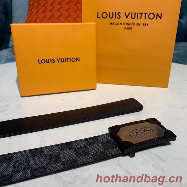 Louis Vuitton Leather Belt M0198 30MM