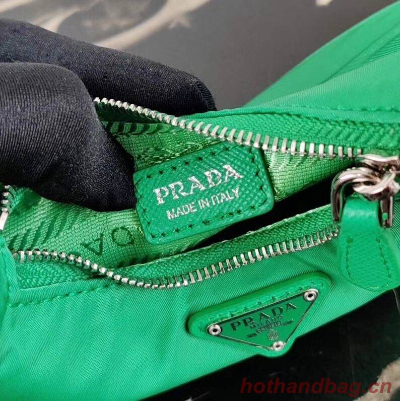 Prada Re-Edition nylon mini shoulder bag 1TT122 green Prada Re-Edition nylon mini shoulder bag 1TT122 green