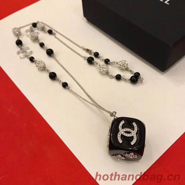 Chanel Necklace CE5121