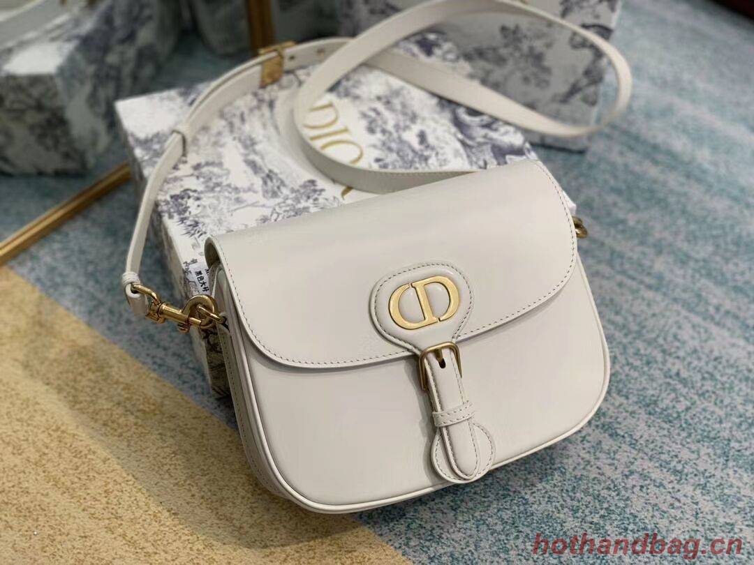 MEDIUM DIOR BOBBY BAG Box Calfskin M9319 white MEDIUM DIOR BOBBY BAG Box Calfskin M9319 white