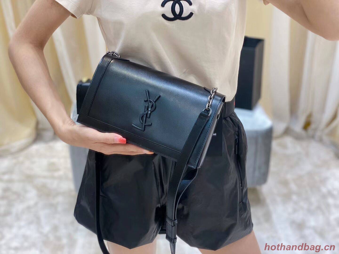 Yves Saint Laurent Calfskin Leather Shoulder Bag Y635627-1 black Yves Saint Laurent Calfskin Leather Shoulder Bag Y635627-1 black