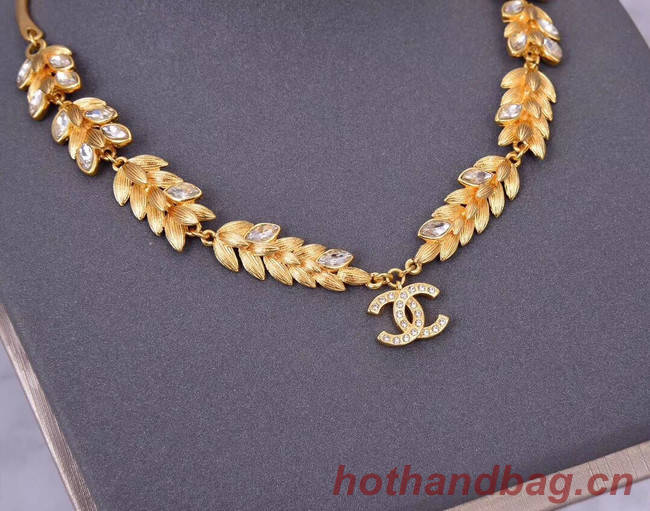 Chanel Necklace CE5719