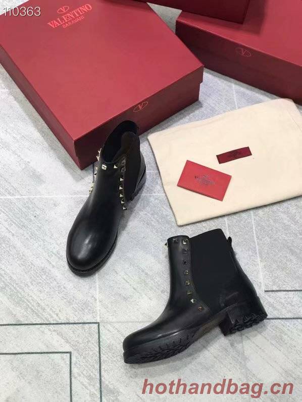 Valentino Shoes VT1040XD-1 Valentino Shoes VT1040XD-1
