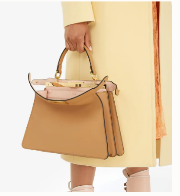 Fendi PEEKABOO ISEEU MEDIUM leather bag 70193 apricot Fendi PEEKABOO ISEEU MEDIUM leather bag 70193 apricot