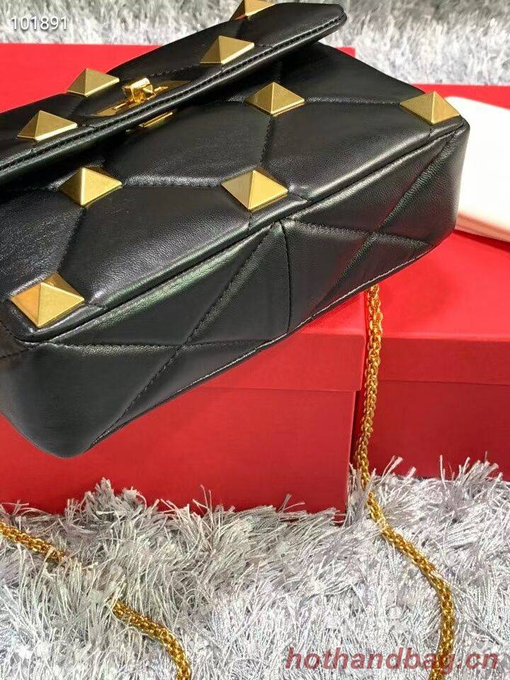 Valentino mini Garavani Roman Stud V2061 black Valentino mini Garavani Roman Stud V2061 black