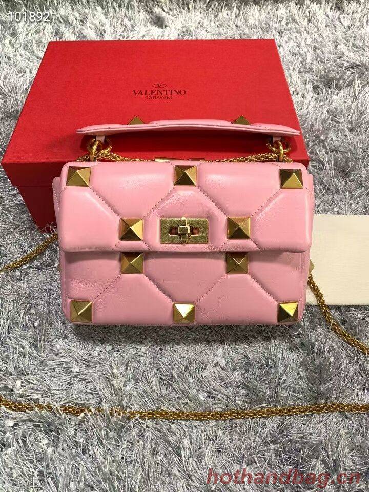 Valentino mini Garavani Roman Stud V2061 cherry blossoms Valentino mini Garavani Roman Stud V2061 cherry blossoms