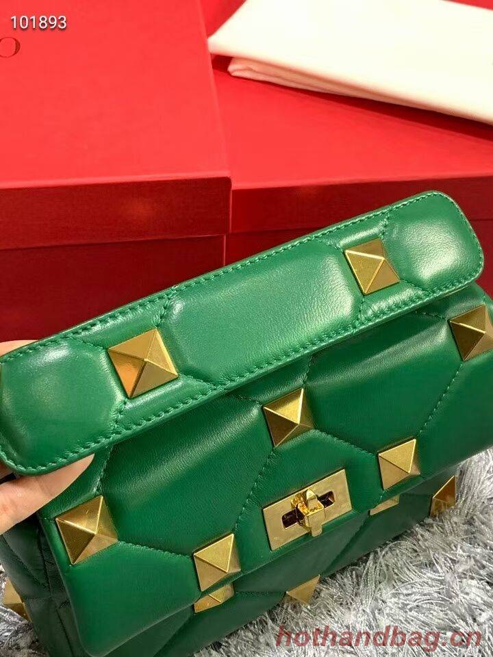 Valentino mini Garavani Roman Stud V2061 green Valentino mini Garavani Roman Stud V2061 green