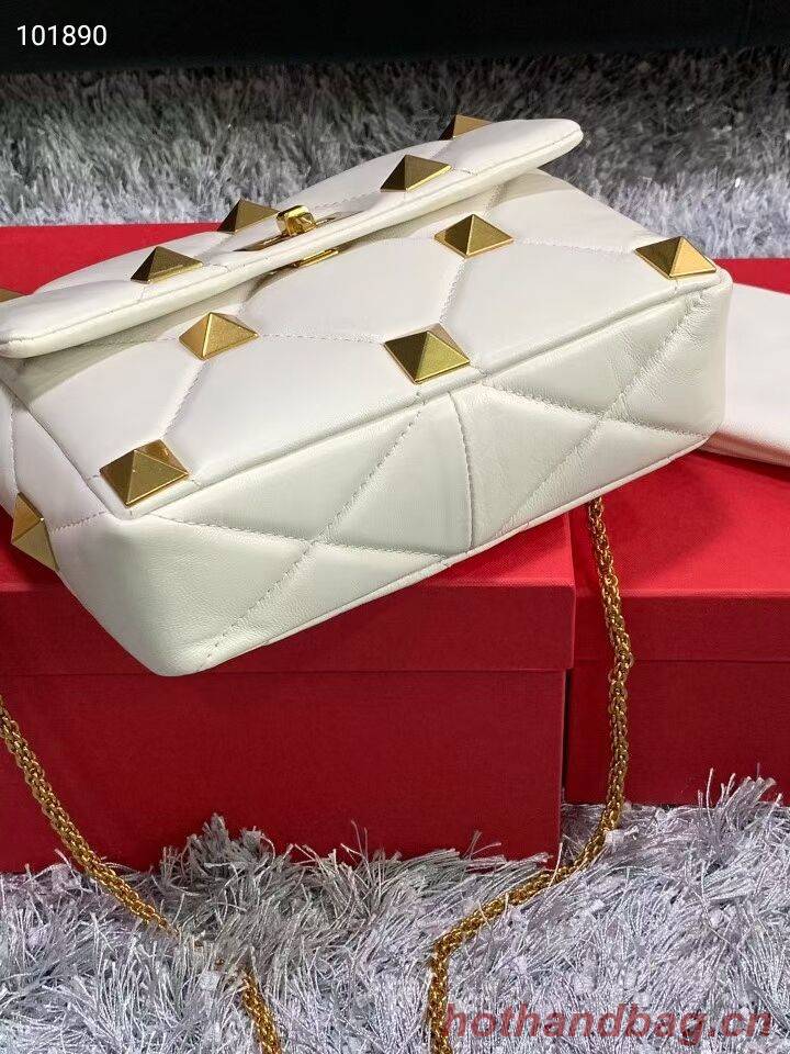 Valentino mini Garavani Roman Stud V2061 white Valentino mini Garavani Roman Stud V2061 white