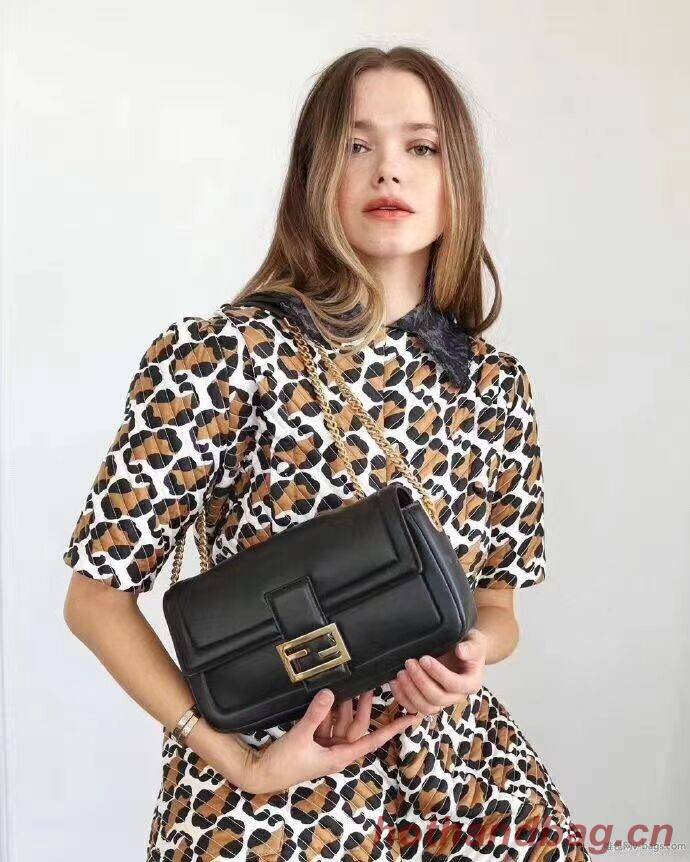 FENDI BAGUETTE CHAIN Black nappa leather bag 8BR783A FENDI BAGUETTE CHAIN Black nappa leather bag 8BR783A