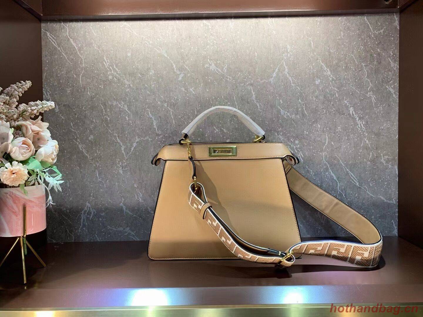 FENDI PEEKABOO ISEEU MEDIUM leather bag 8BN321A6 apricot FENDI PEEKABOO ISEEU MEDIUM leather bag 8BN321A6 apricot