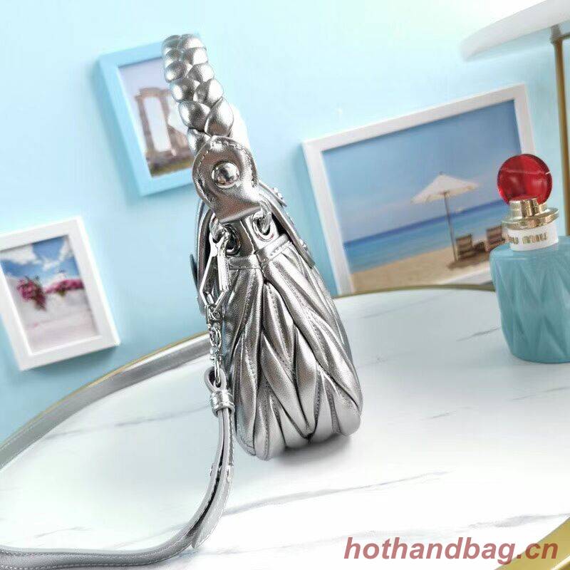 miu miu Matelasse Nappa Leather Shoulder Bag 5BD188 Silver miu miu Matelasse Nappa Leather Shoulder Bag 5BD188 Silver
